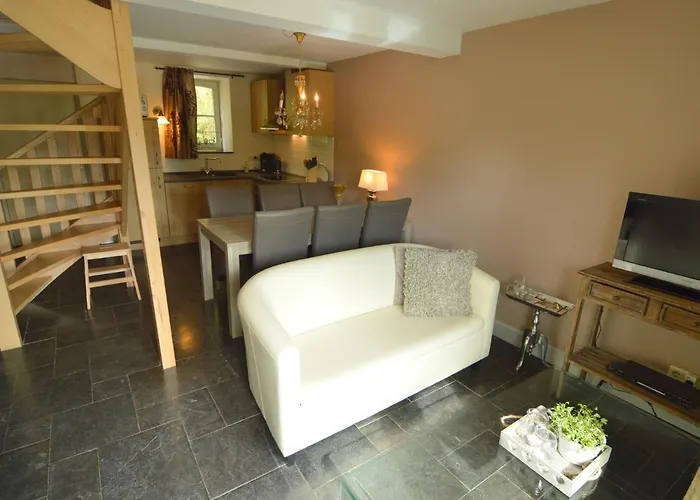 In Near Forest Дом отдыха Сленакен