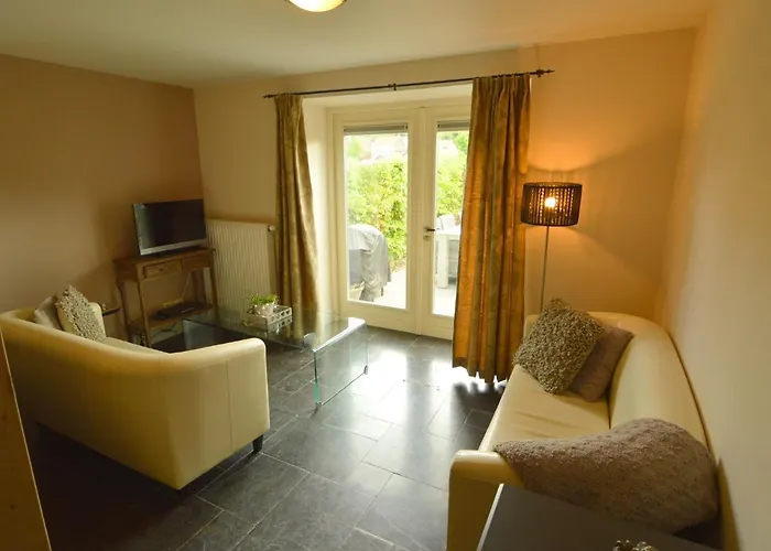 In Near Forest Дом отдыха Сленакен