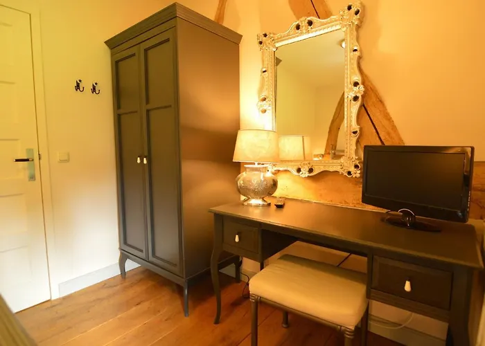 In Near Forest Сленакен